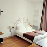 Korner Opera Hotel