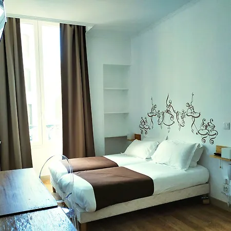 Korner Opera Hotel