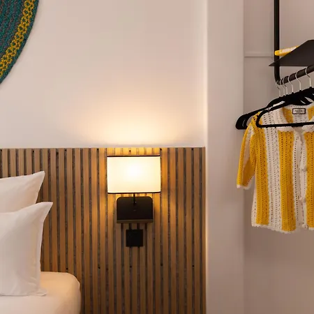 Korner Opera Hotel 3*