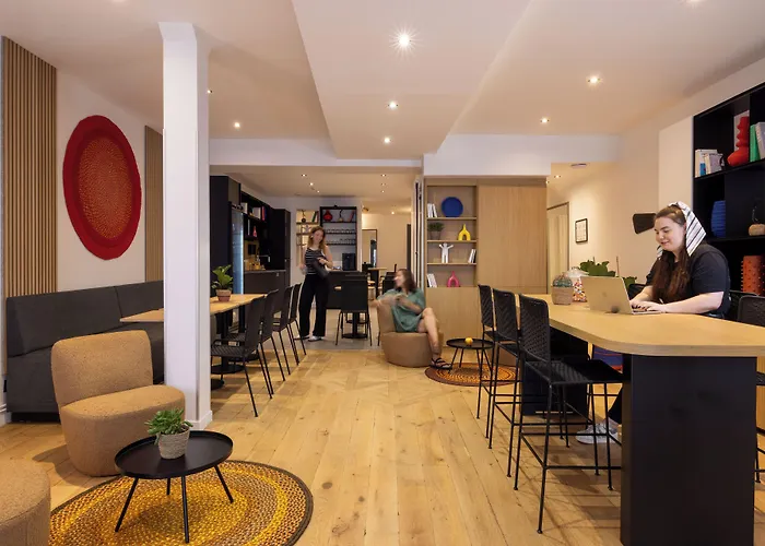 Korner Opera Hotel