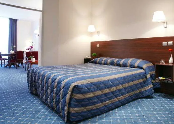 Hotel Korner Opera 3*